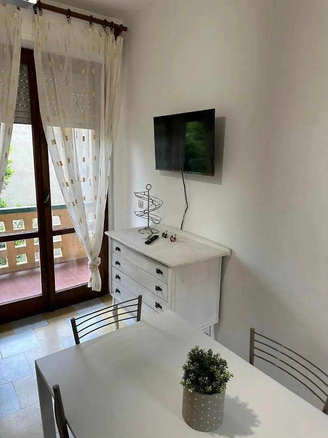 Monica Apartment Pisa Italy